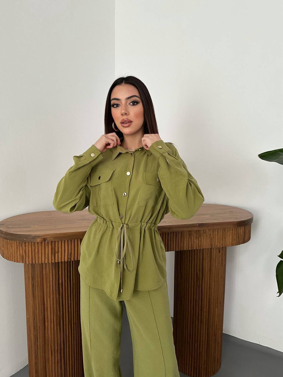 Beli Büzgülü Gömlek Ceket ve Nervürlü Pantolon Takımı - Haki
